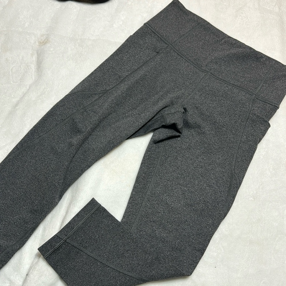 Athleta crops